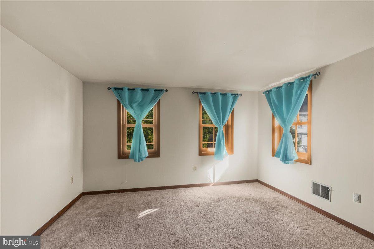 418 Boas Street photo 24