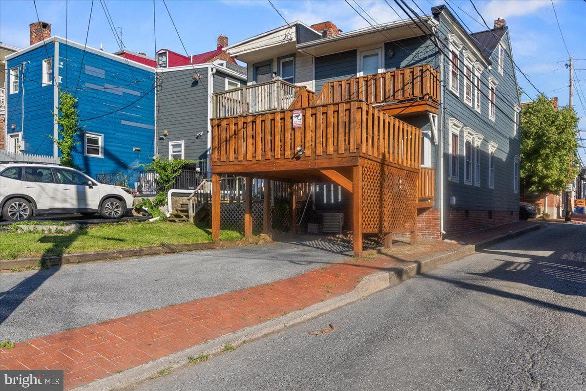 418 Boas Street photo 31