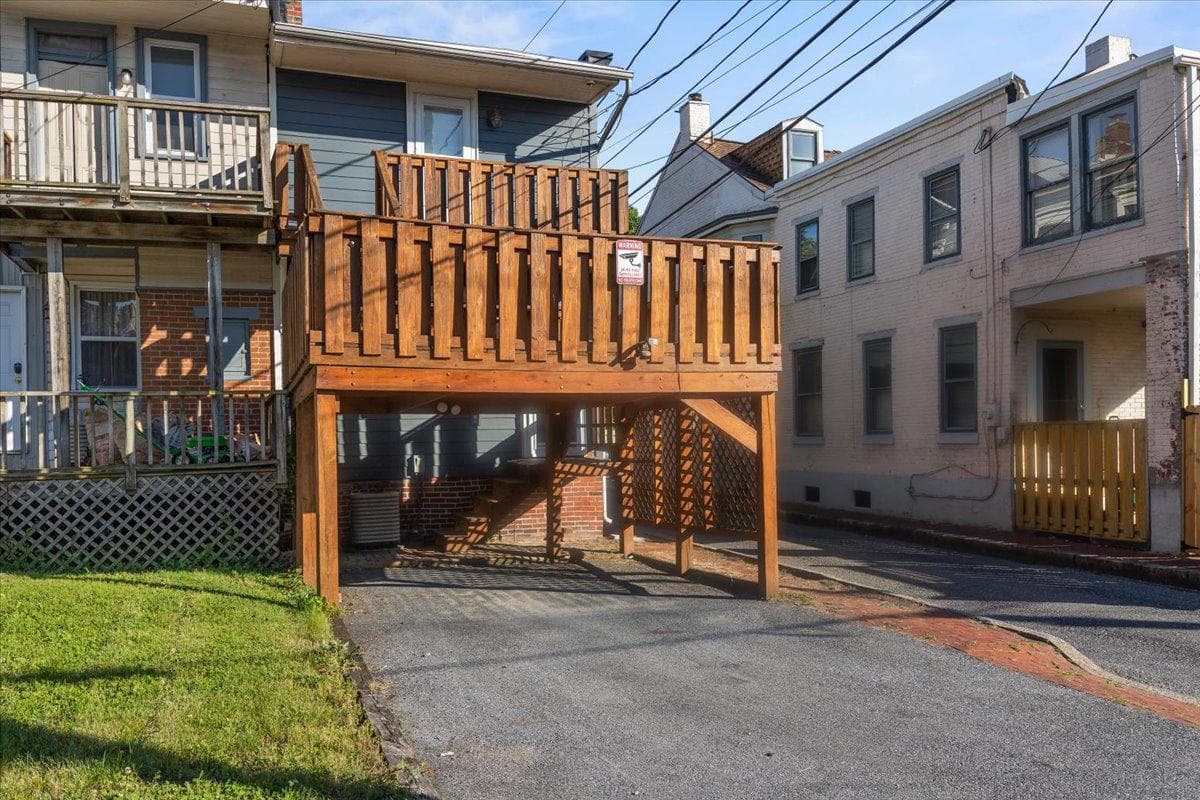 418 Boas Street photo 34