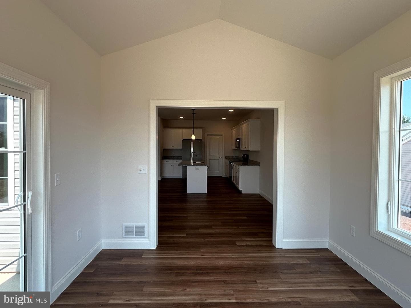 114 Foxglove Drive photo 26
