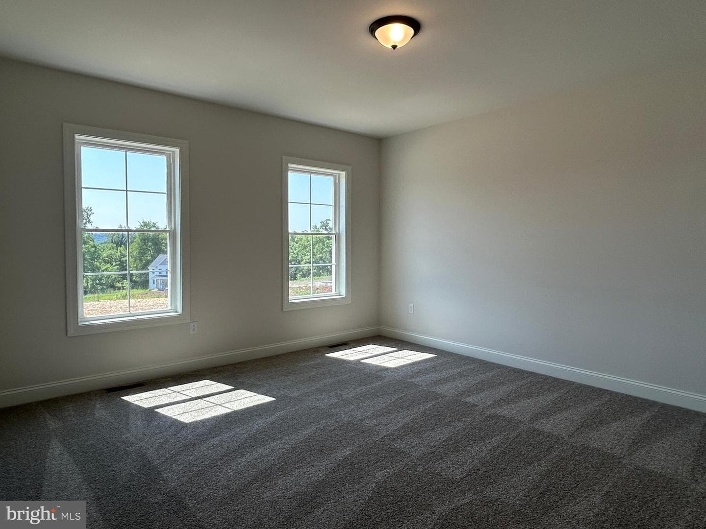 114 Foxglove Drive photo 30