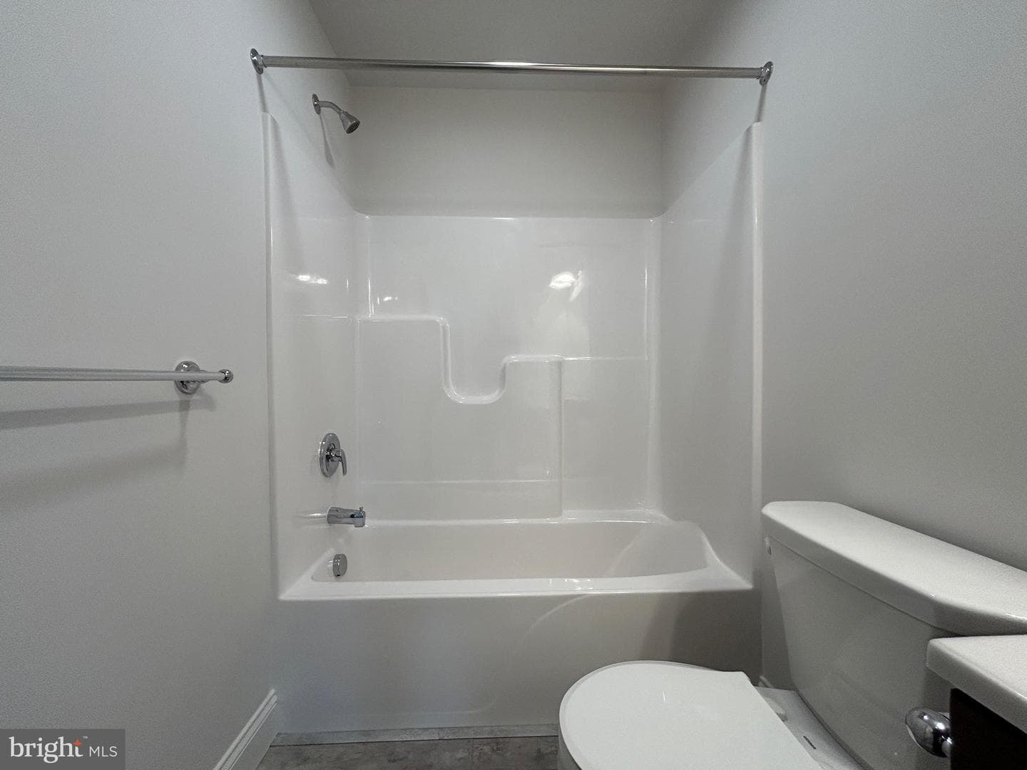 114 Foxglove Drive photo 43