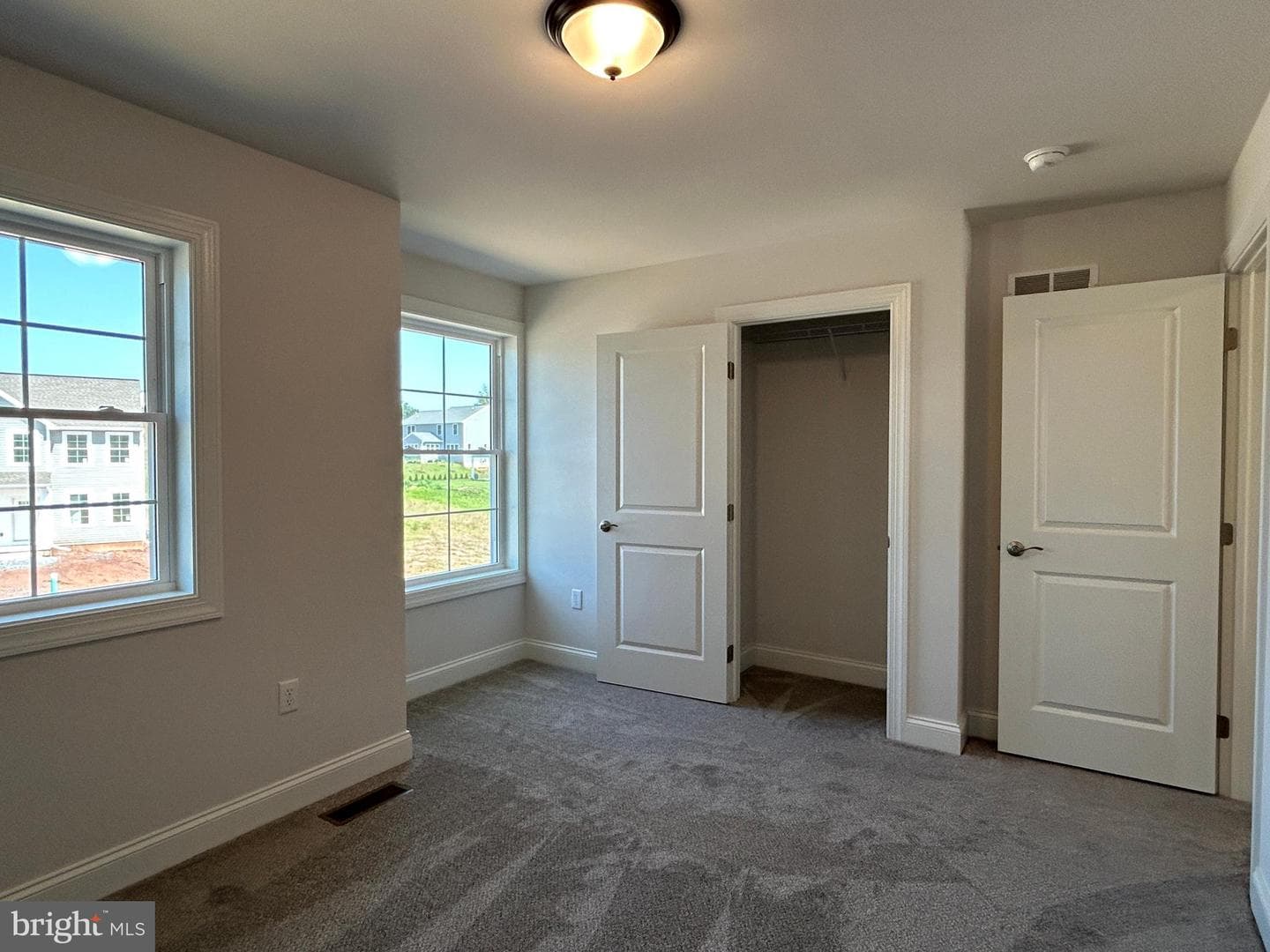 114 Foxglove Drive photo 47