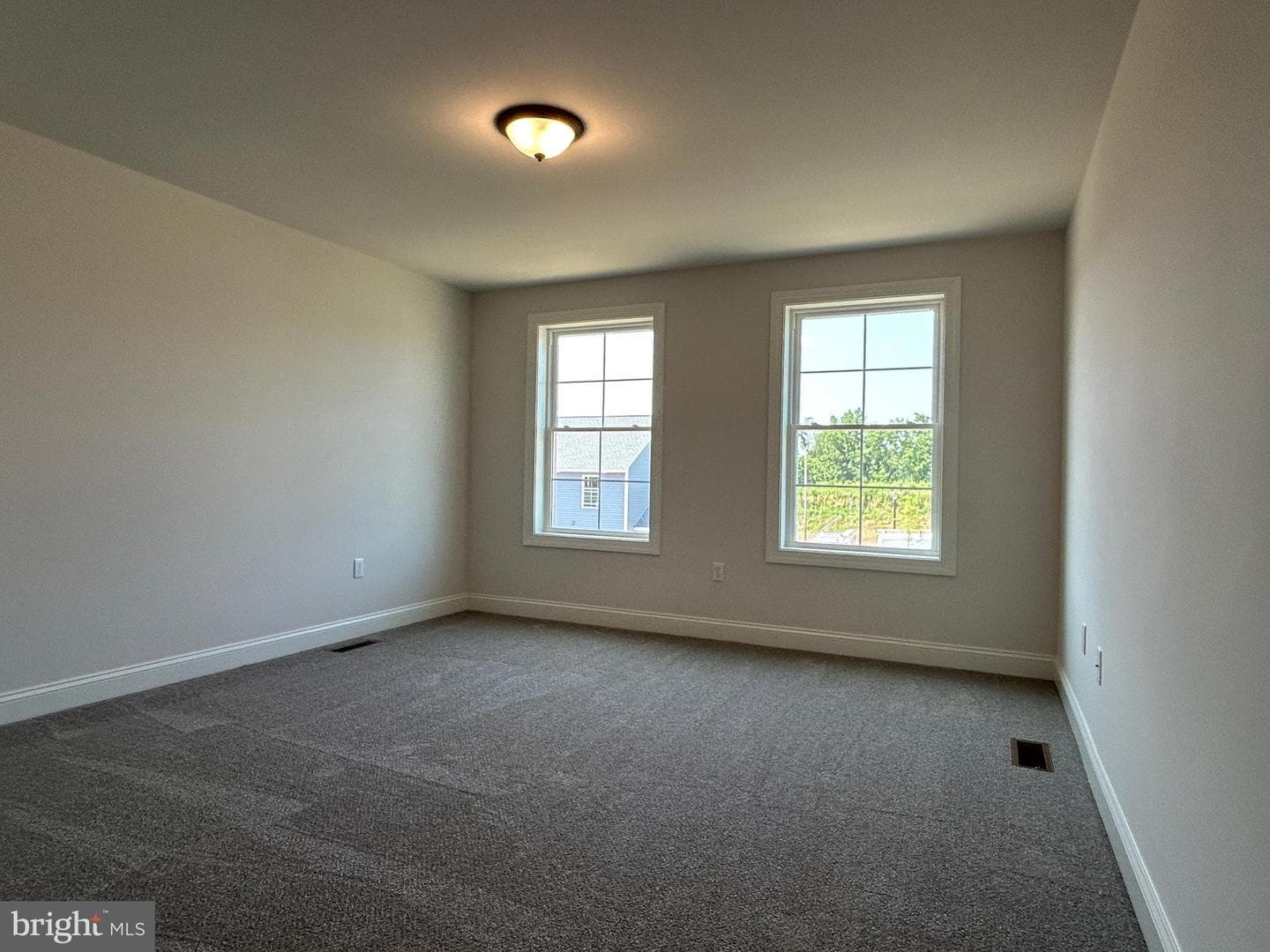 114 Foxglove Drive photo 48