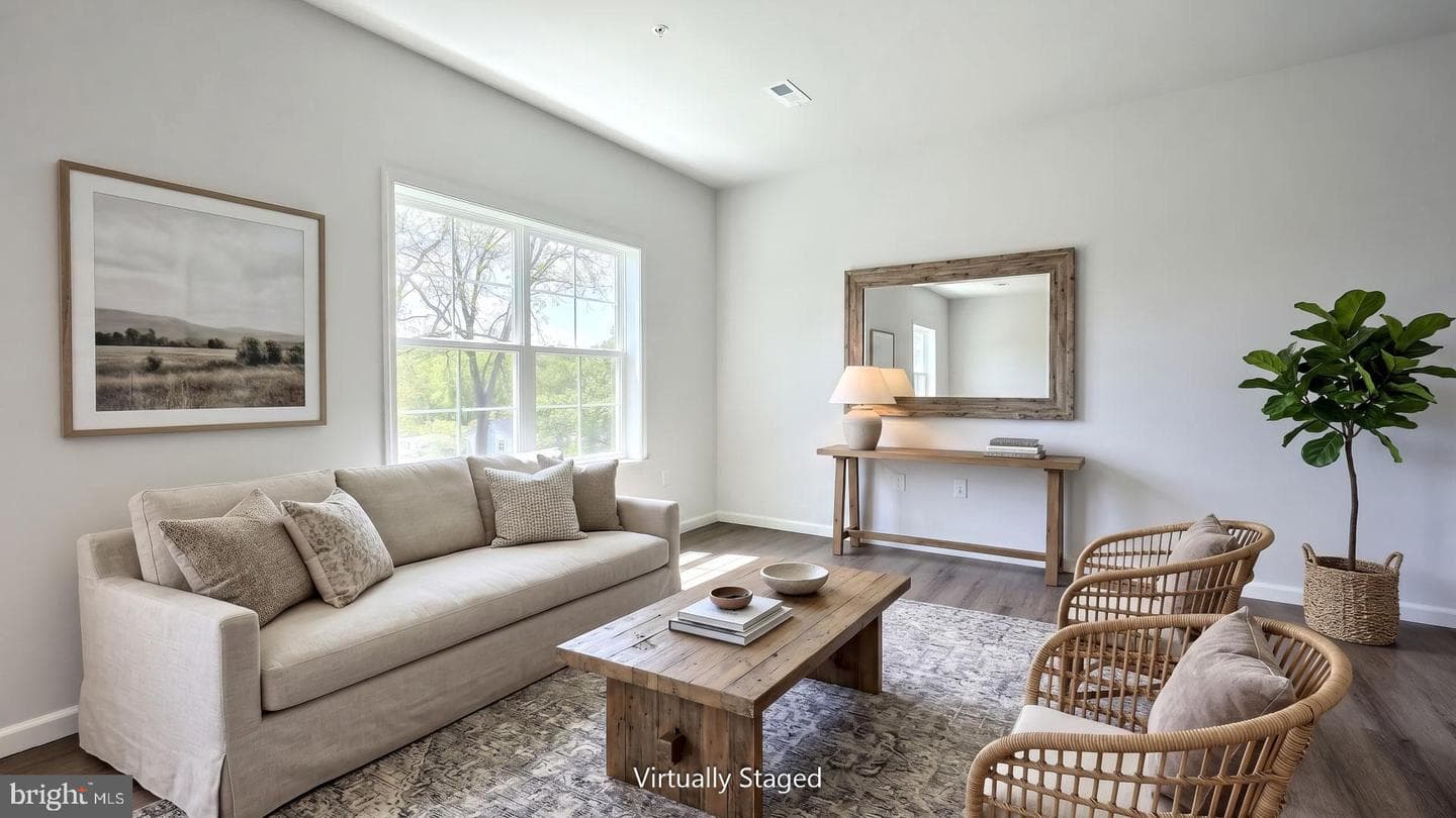 7847 Oak Brook Drive photo 3