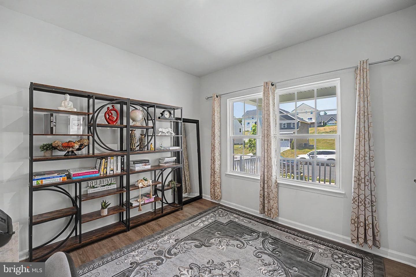 3011 Bianca Way photo 8