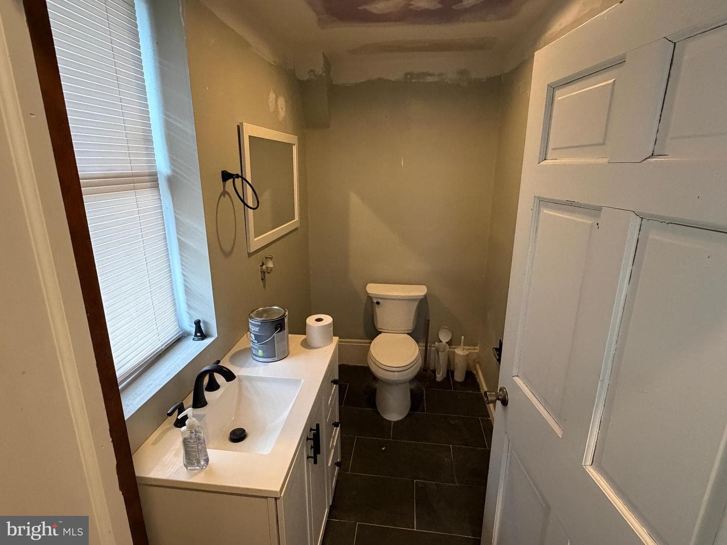 1715 Green Street photo 15