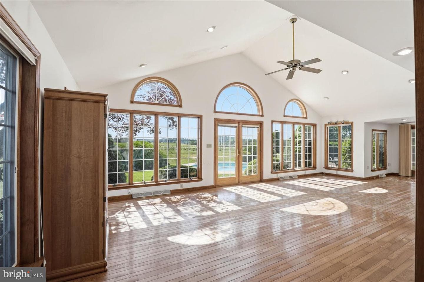 387 Yorktown Road photo 7