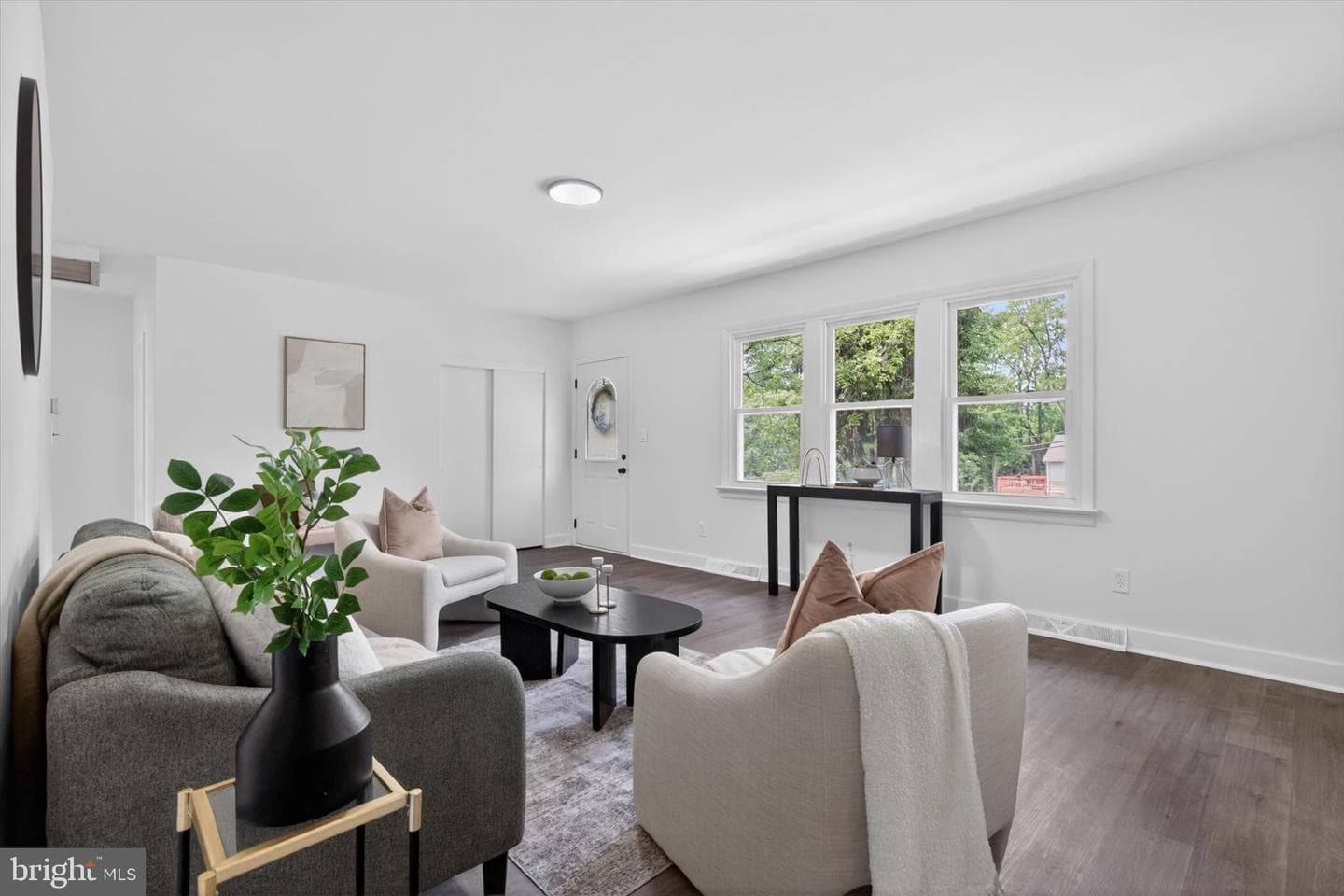 550 S 60th Street photo 5