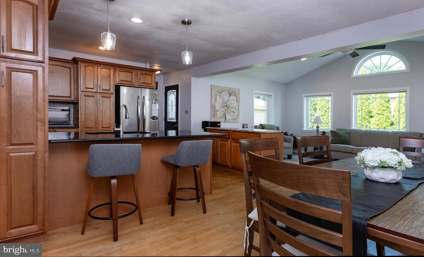 111 N Race Street photo 23
