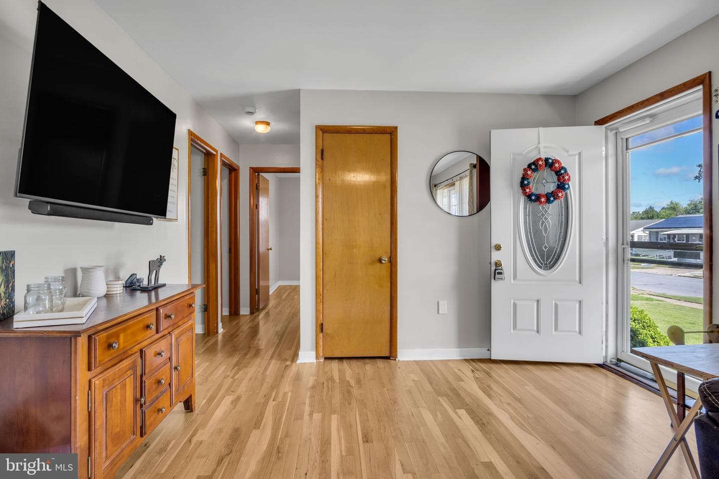 12 Theodore Avenue photo 6