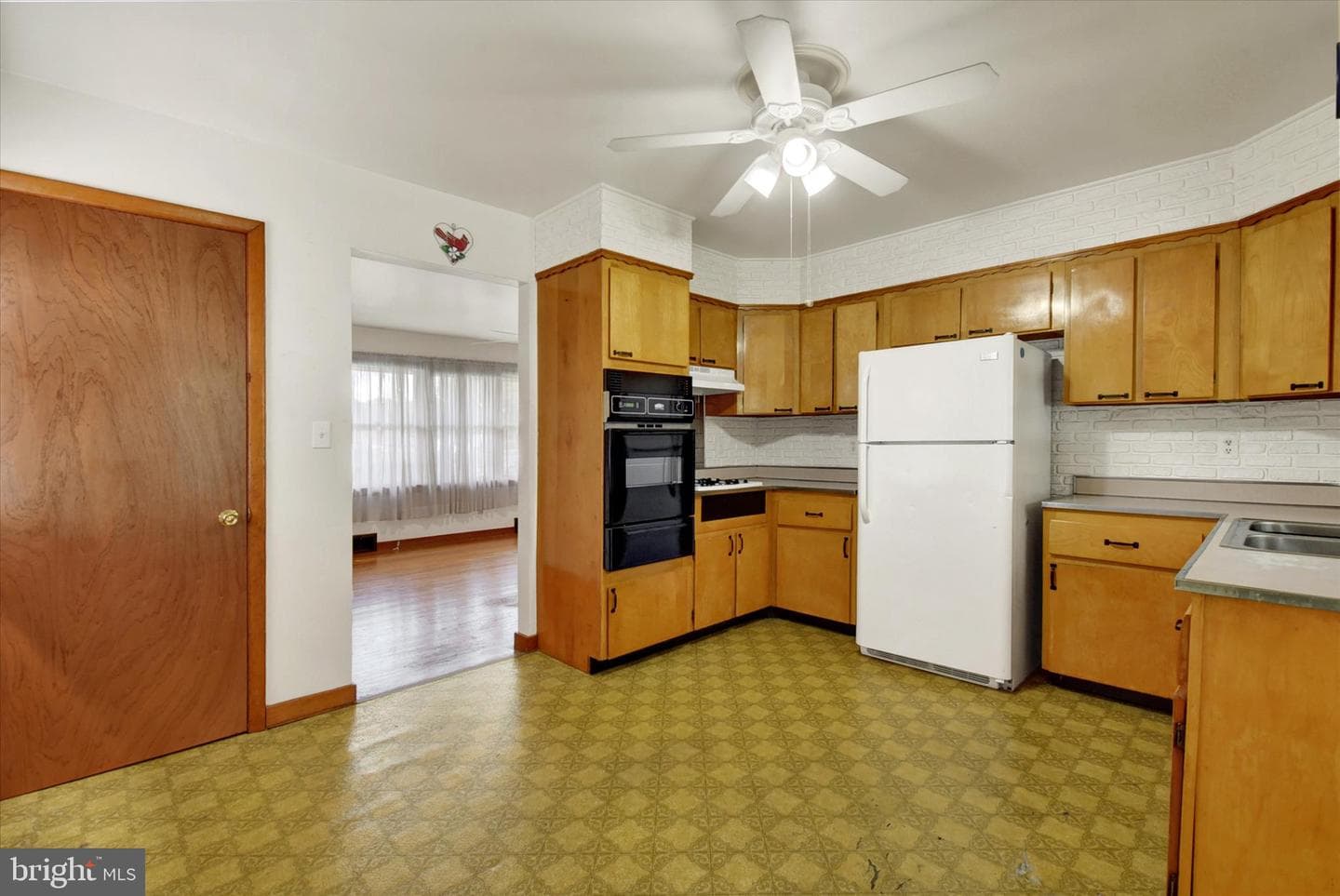23 Shirley Drive photo 8