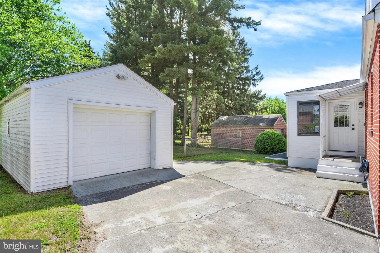 375 N 48th Street photo 28
