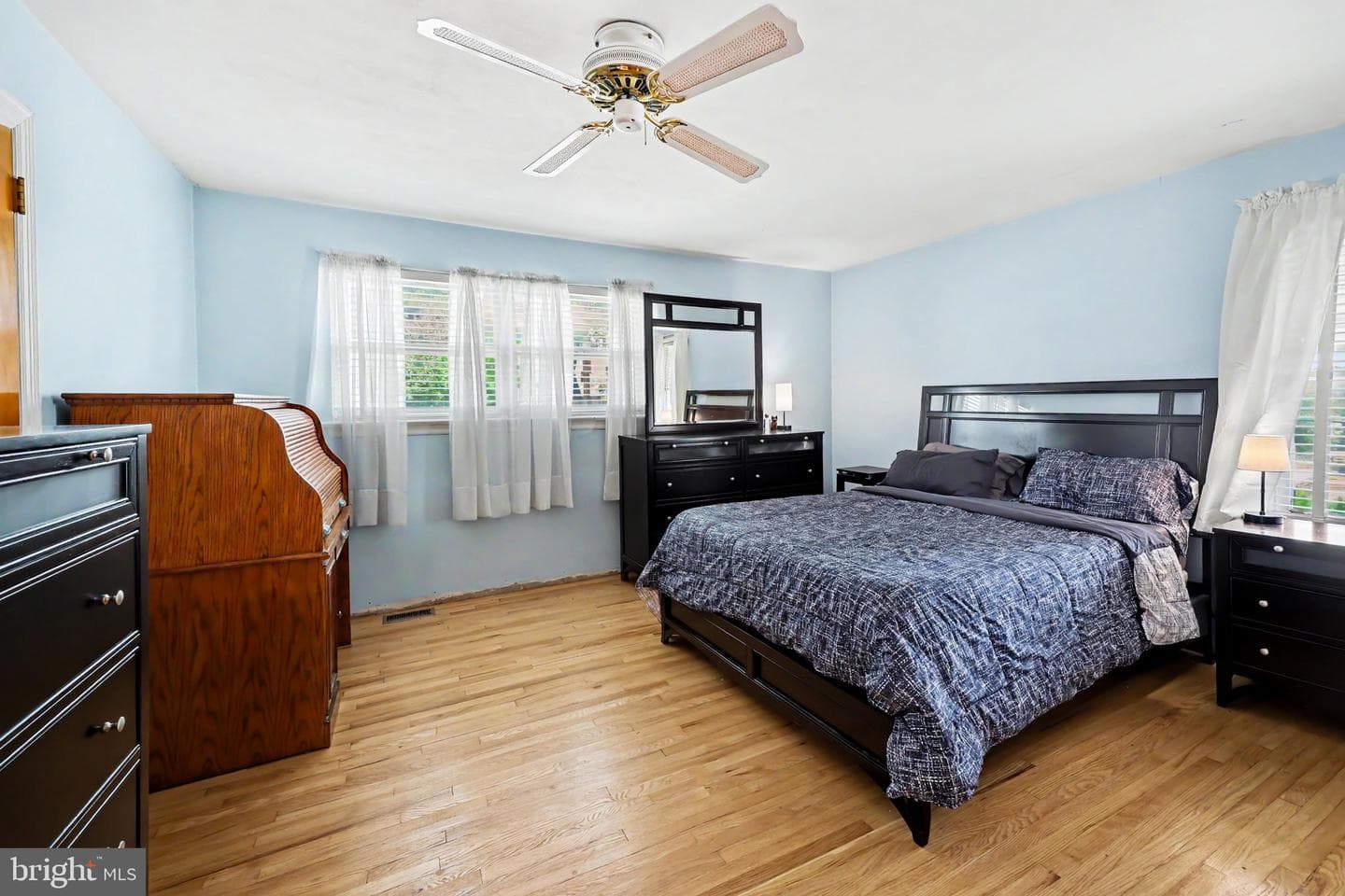 400 Rosewood Lane photo 10
