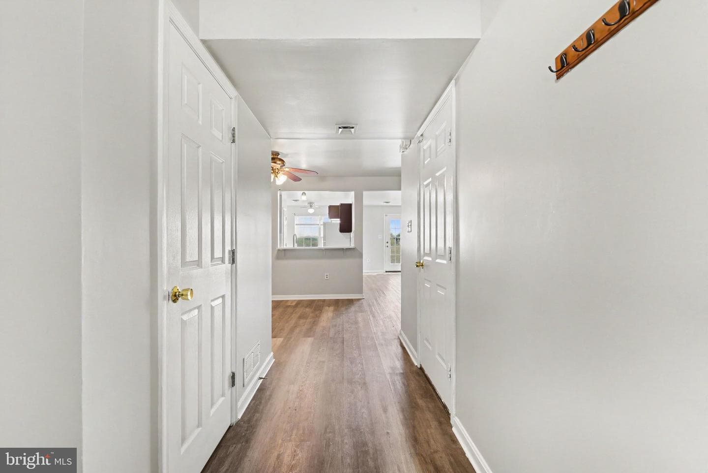 6624 Springford Terrace photo 6