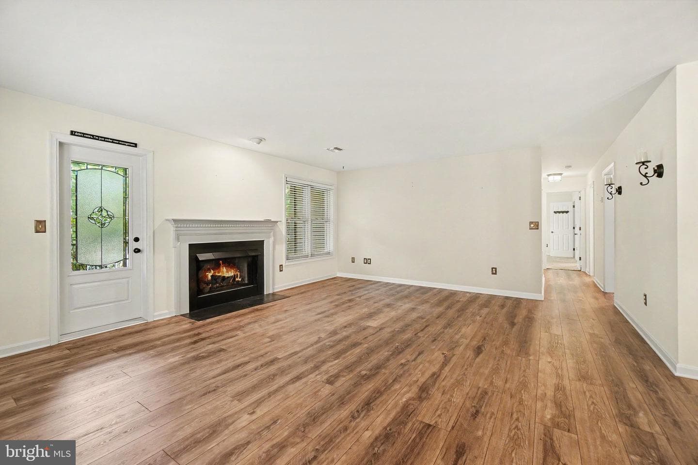 515 Roslaire Drive photo 5
