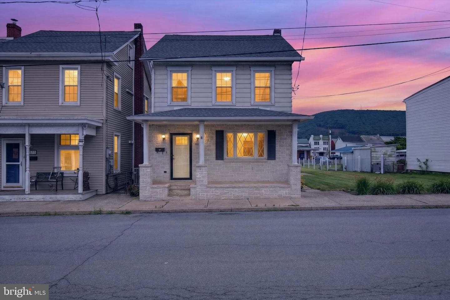 533 S 2nd Street