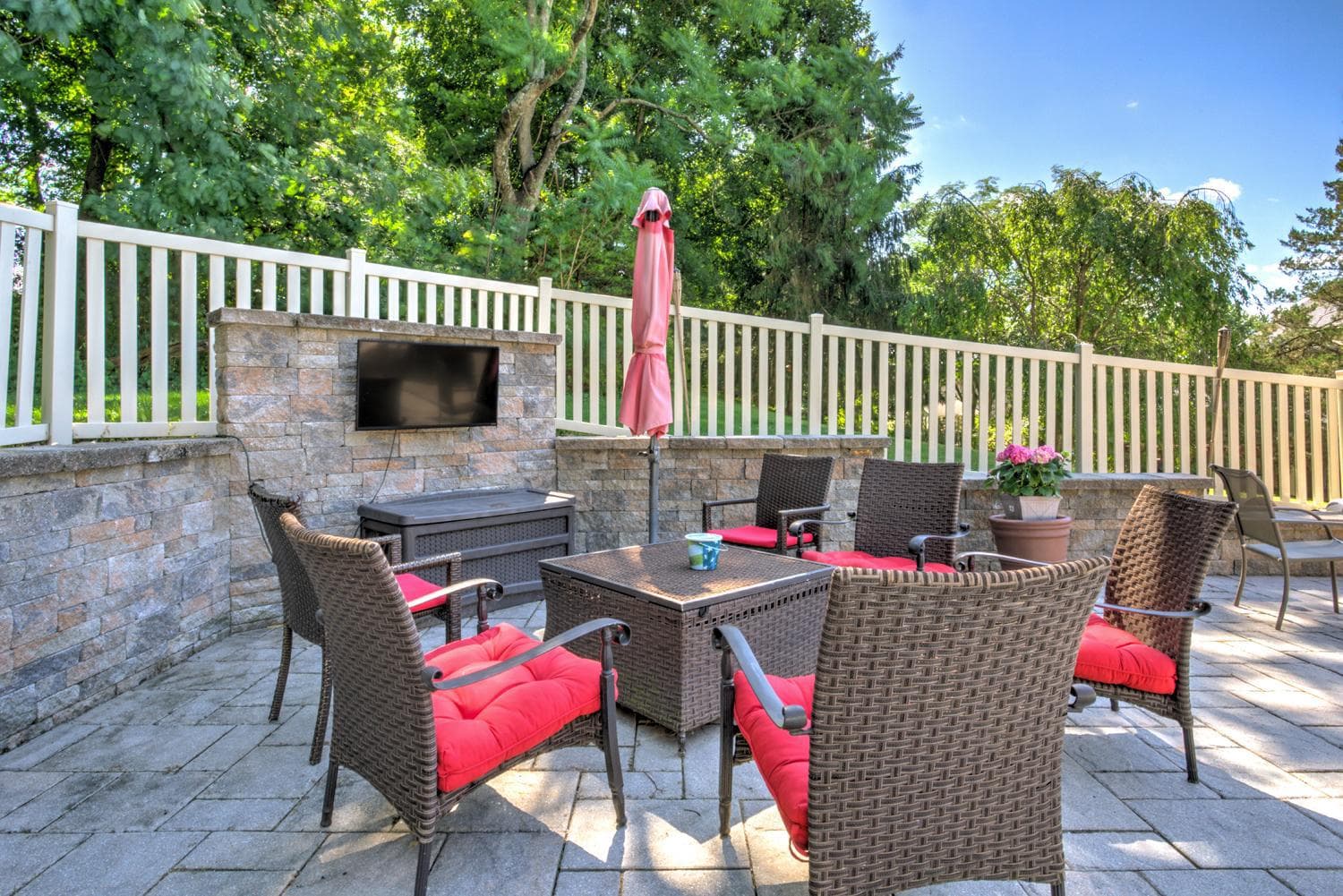 517 Boyer Street photo 56