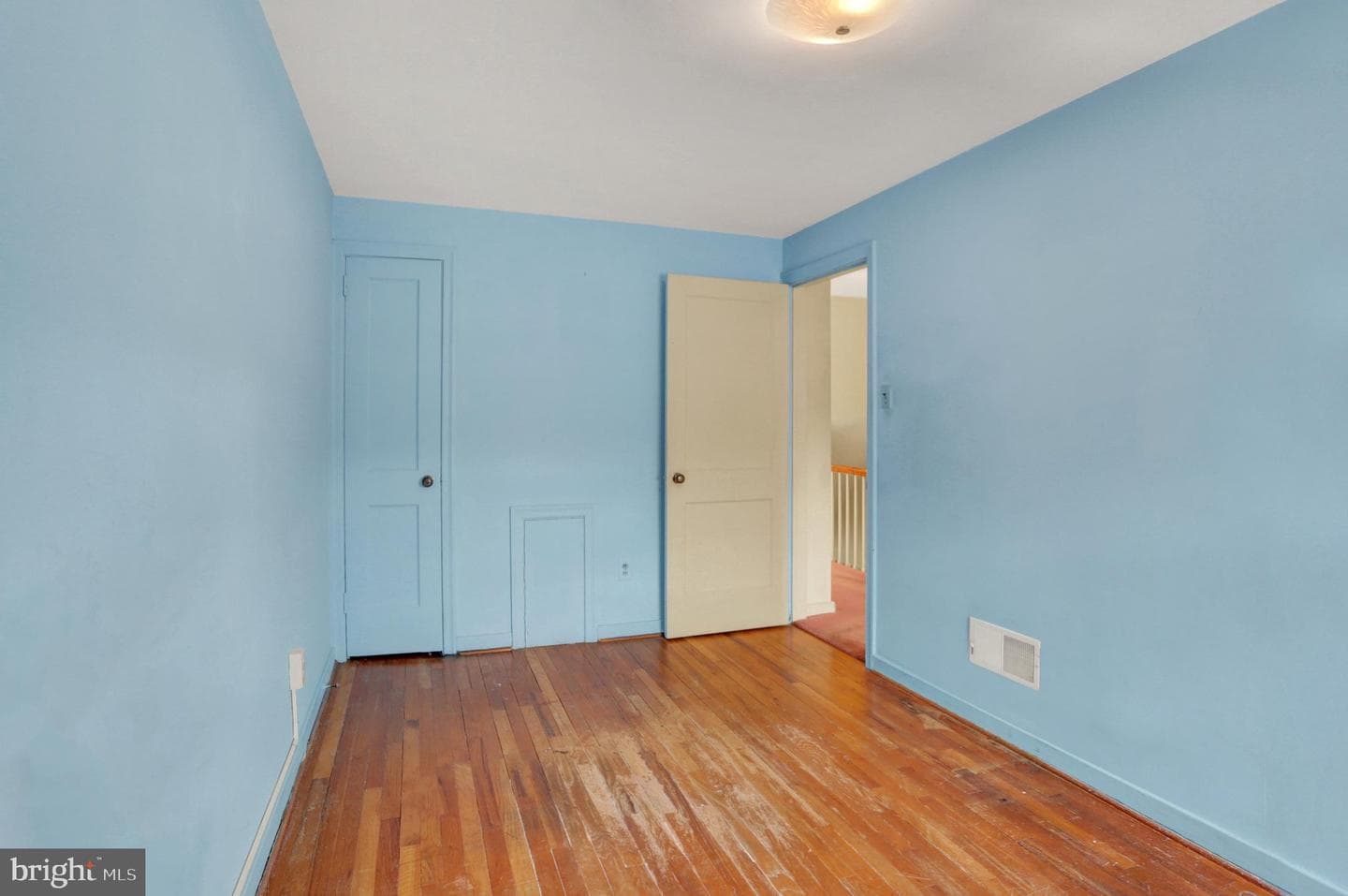 2473 Berryhill Street photo 16