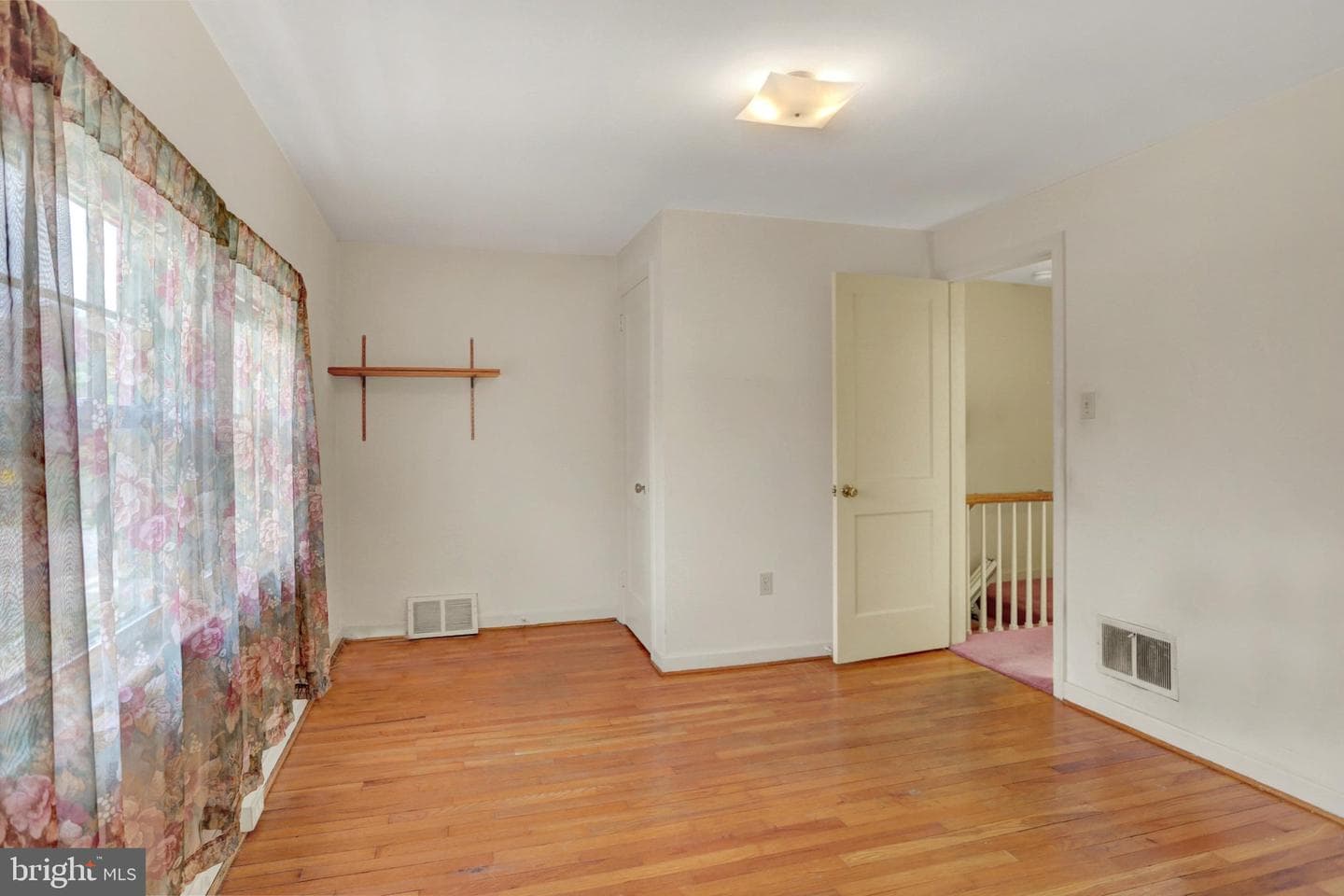 2473 Berryhill Street photo 18