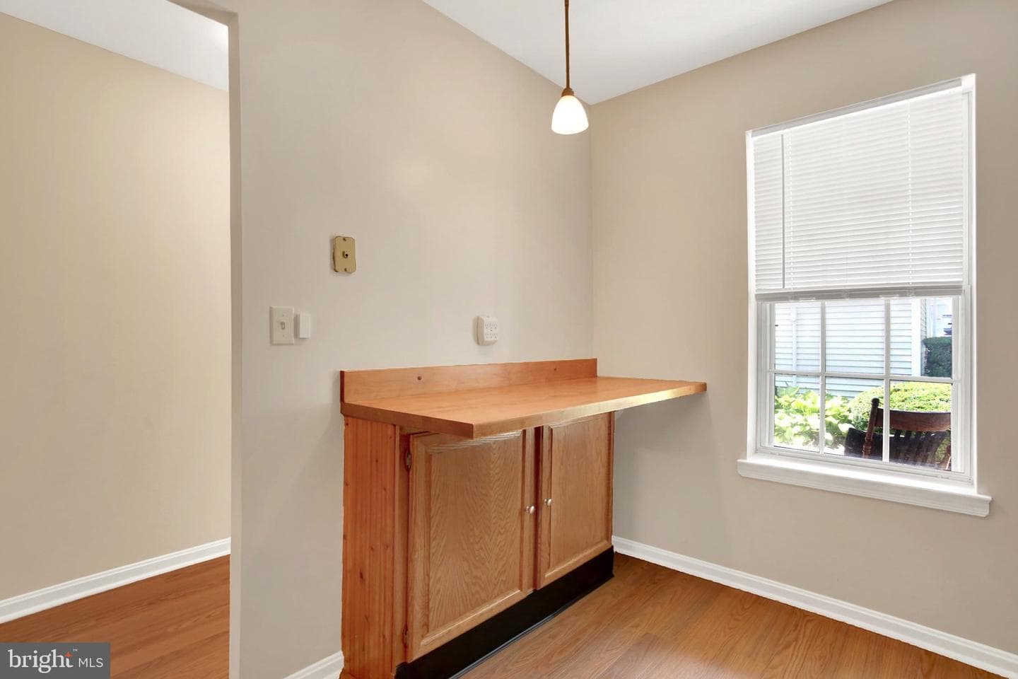 1807 Wexford Road photo 10