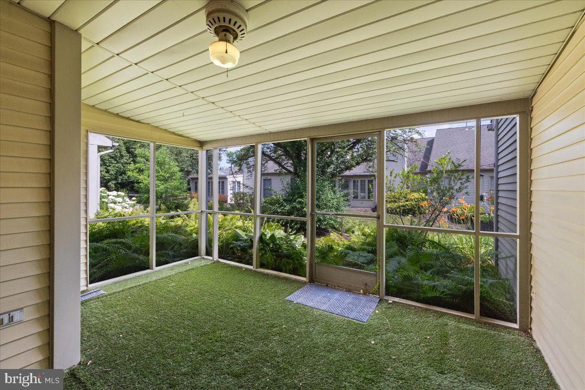 89 Cambridge Drive photo 22