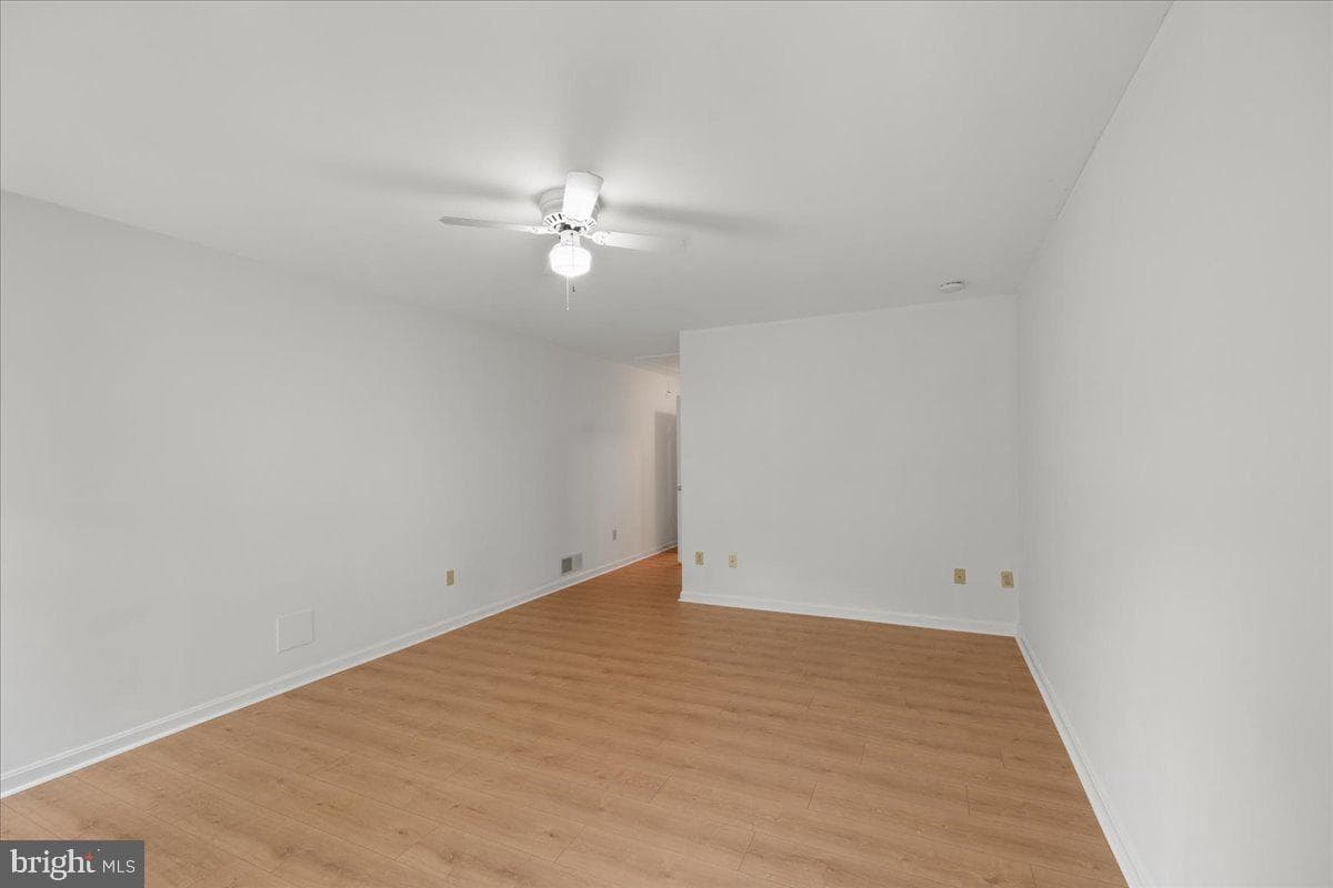 89 Cambridge Drive photo 26