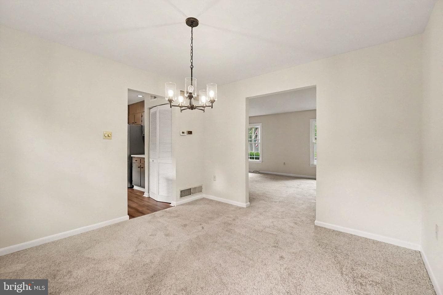 3818 Burton Lane photo 11