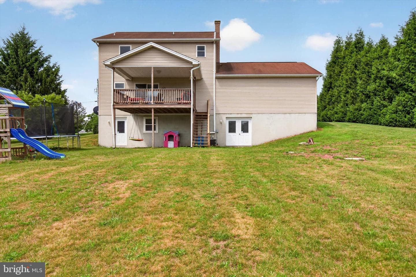 325 Shoop Lane photo 34
