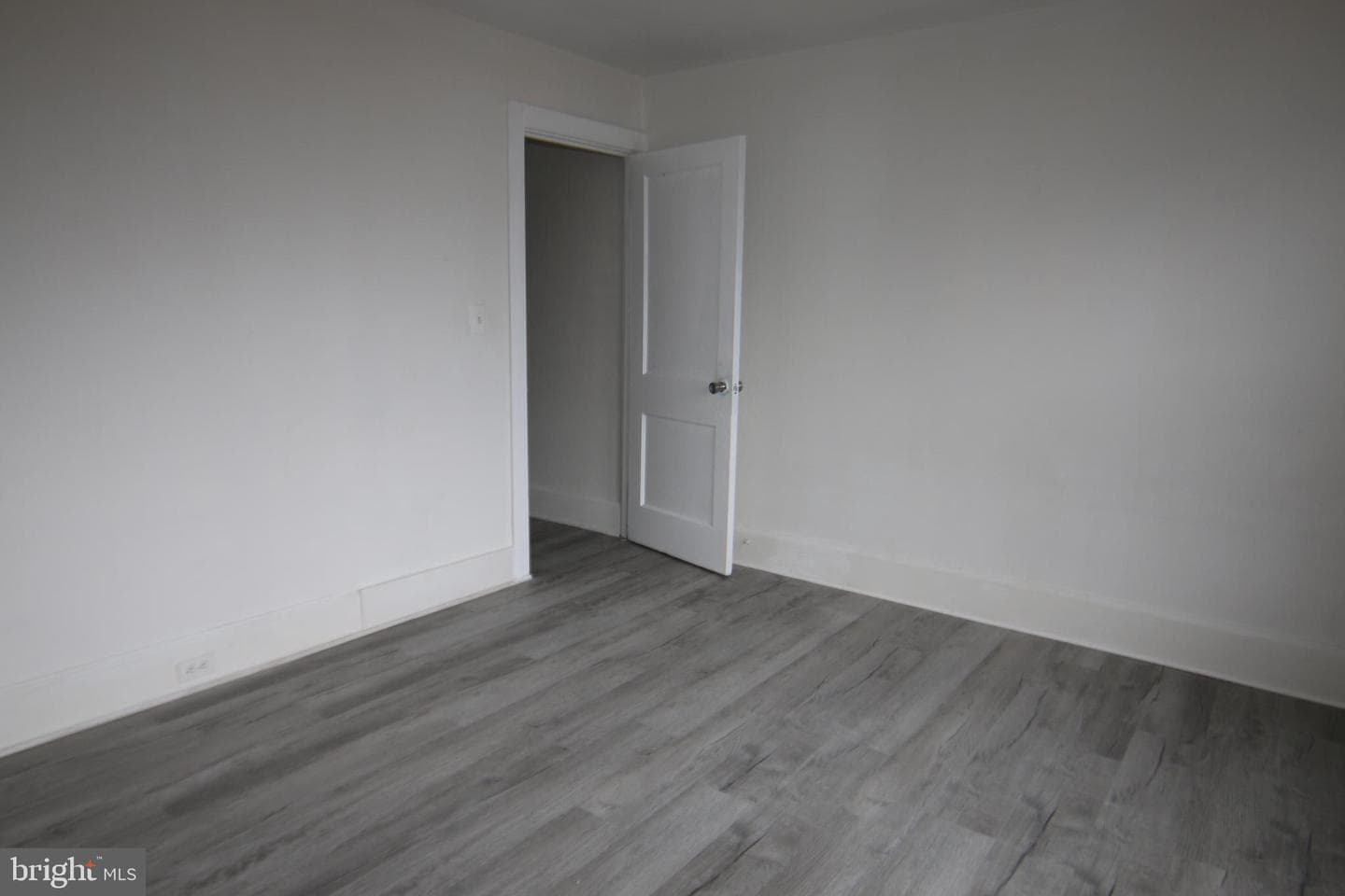 1804 Holly Street photo 17