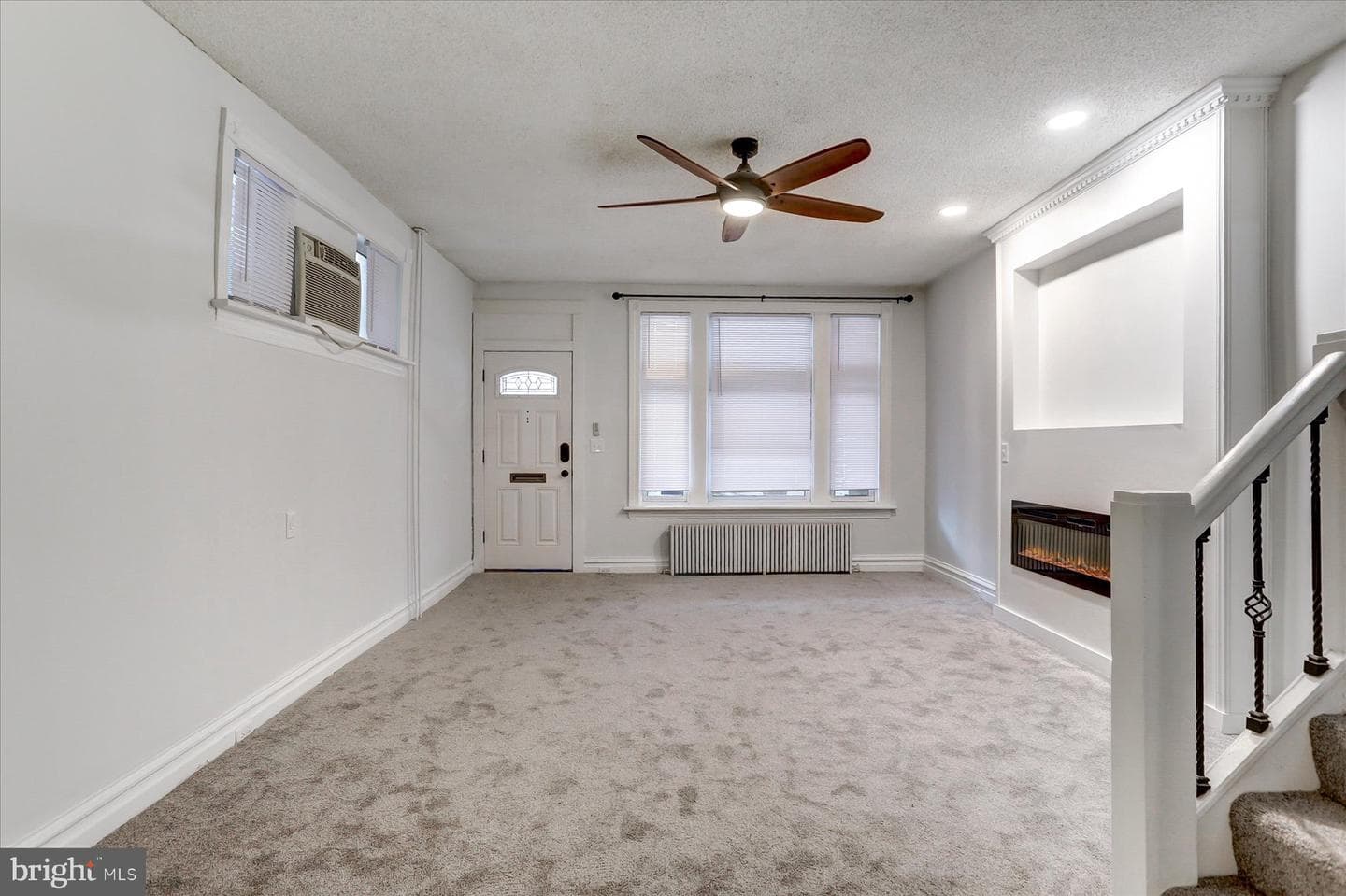 1723 State Street photo 6