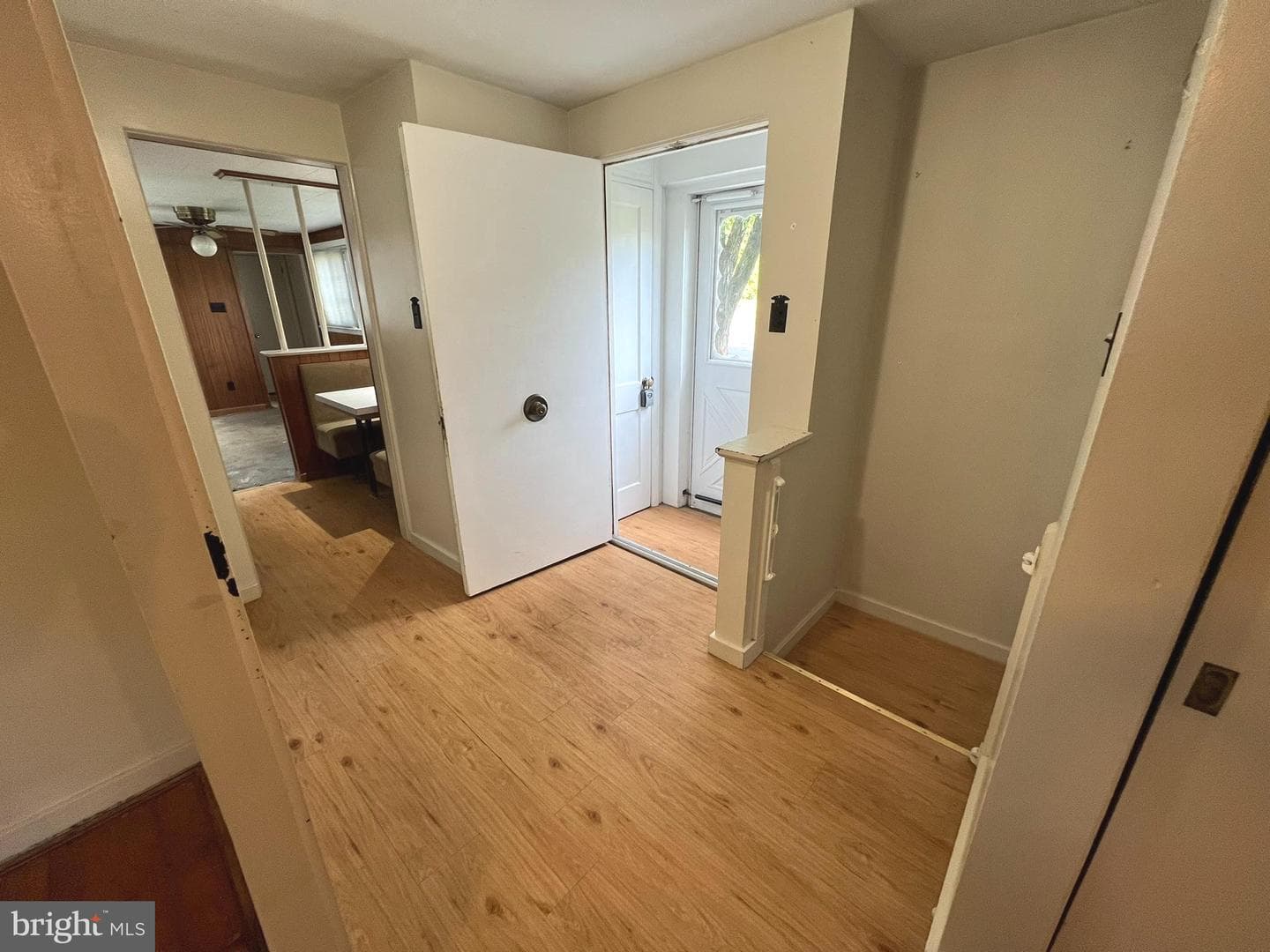 5136 Sunset Drive photo 4