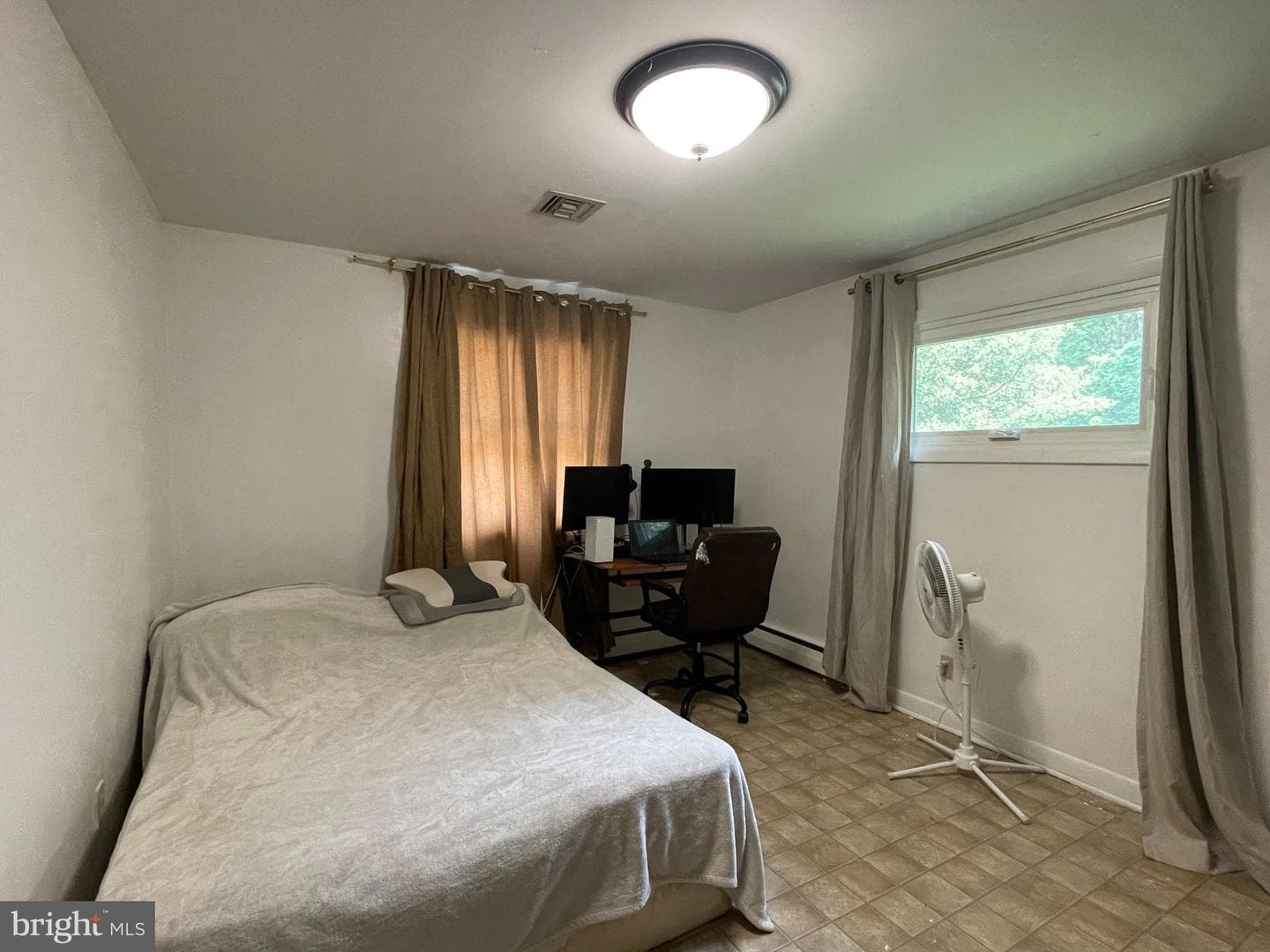 508 Alden Street photo 24