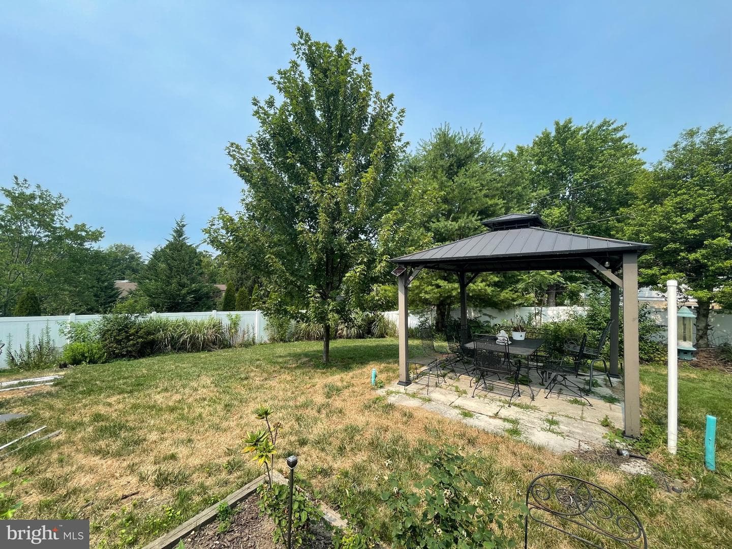 508 Alden Street photo 44