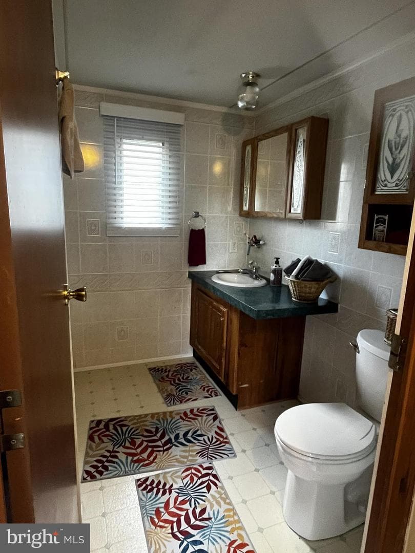 221 Eby Ln photo 11