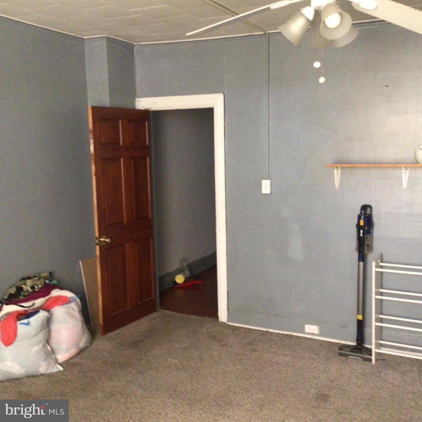 467 Crescent Street photo 15