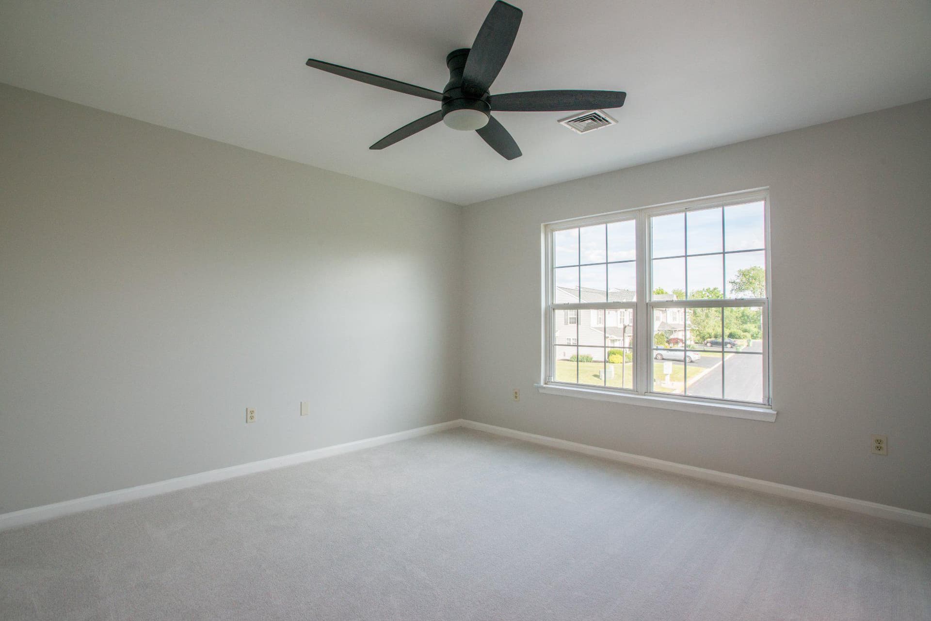 169 Peregrine Lane photo 23
