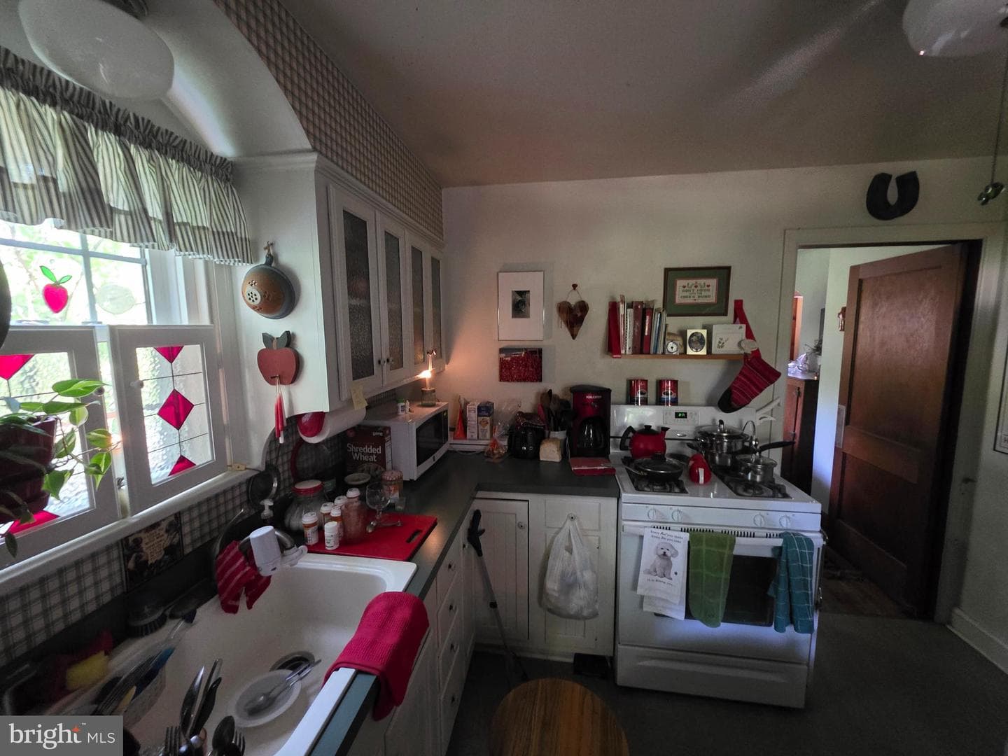 534 Benton Street photo 14