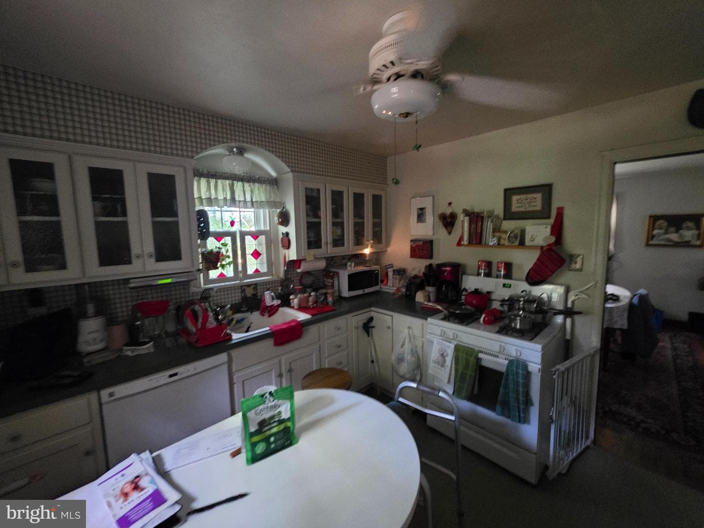 534 Benton Street photo 15