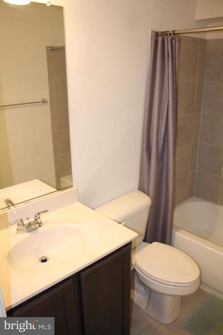 7204 Hidden Meadow Lane photo 29