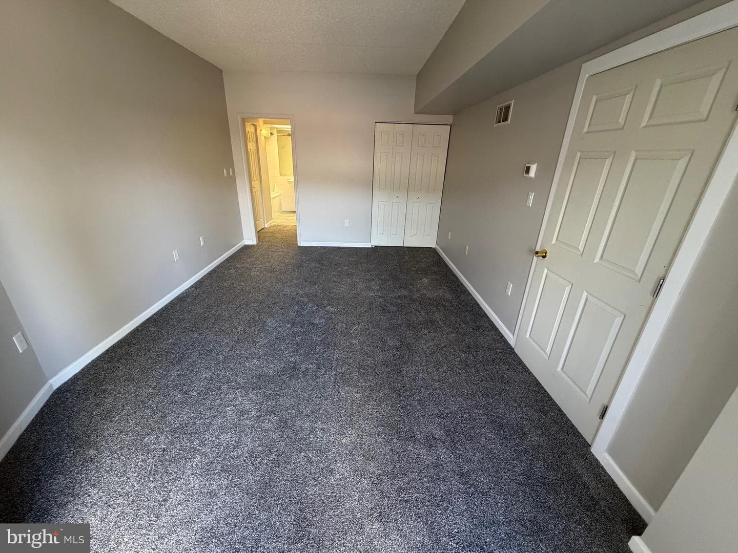 4573 N Progress Avenue photo 9
