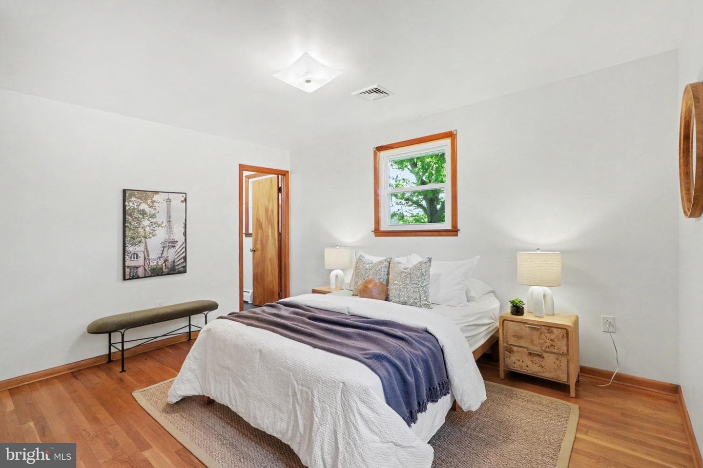 222 Robin Road photo 13