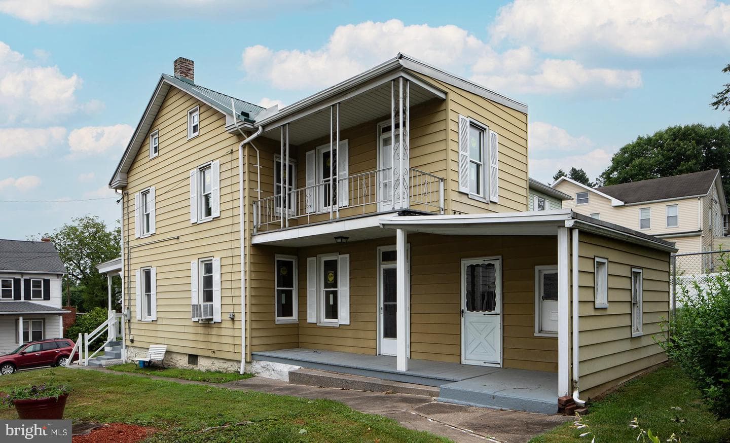 521 2nd Street photo 19
