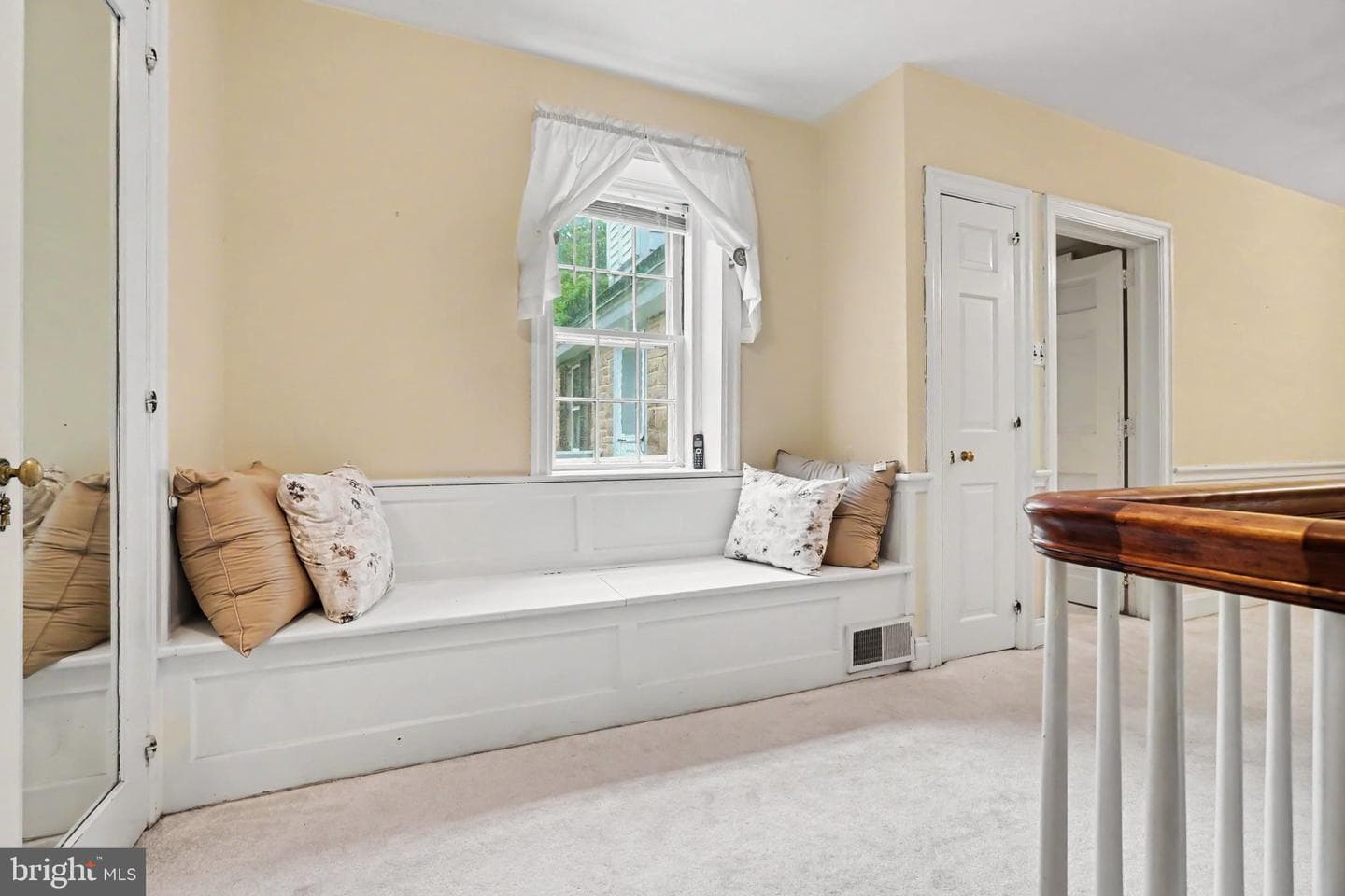 2201 Bellevue Road photo 20