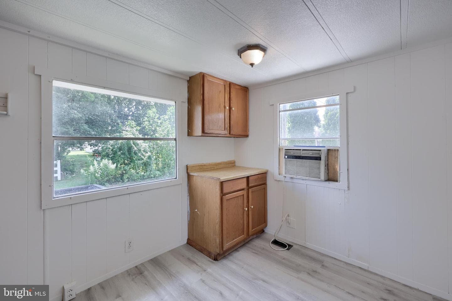 410 Willow Street photo 17
