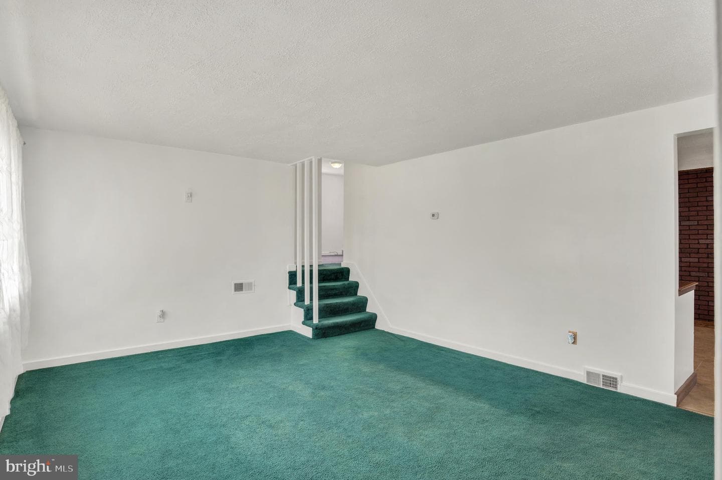 24 Rosewood Drive photo 4