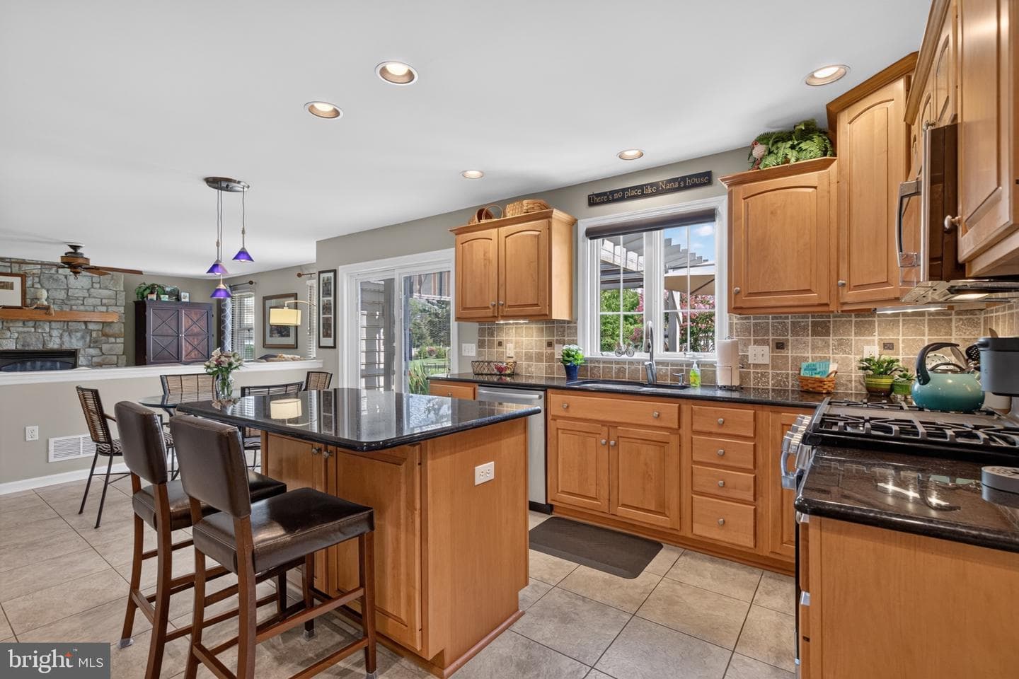 7668 Aynlee Way photo 14