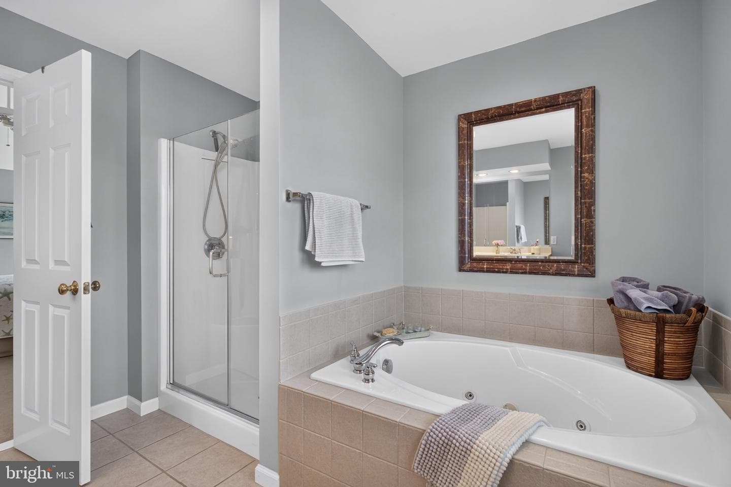 7668 Aynlee Way photo 29