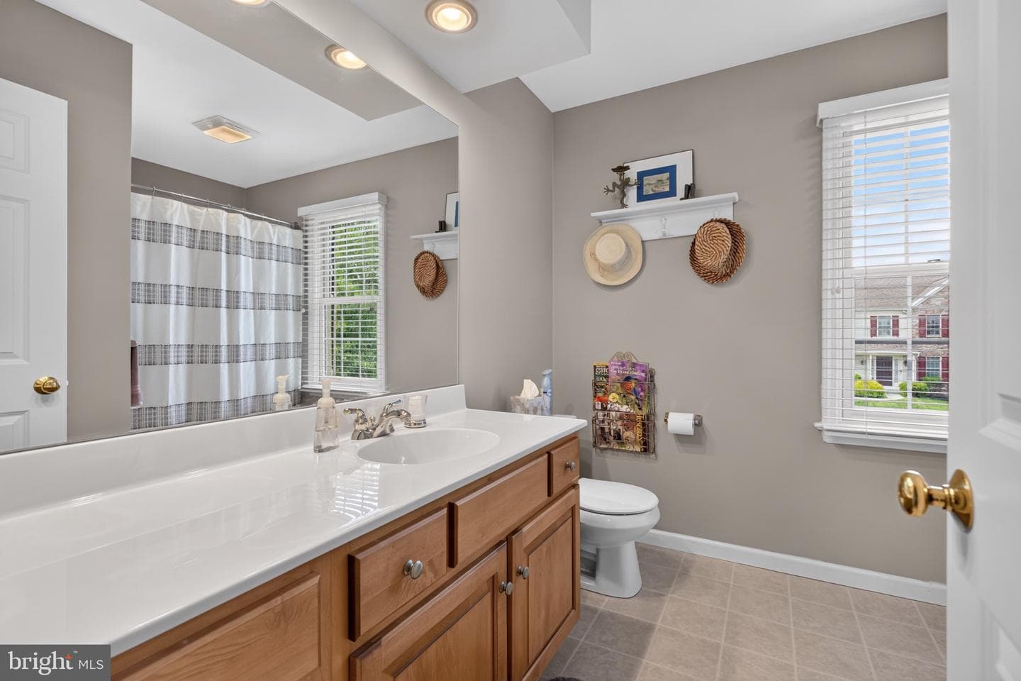7668 Aynlee Way photo 38