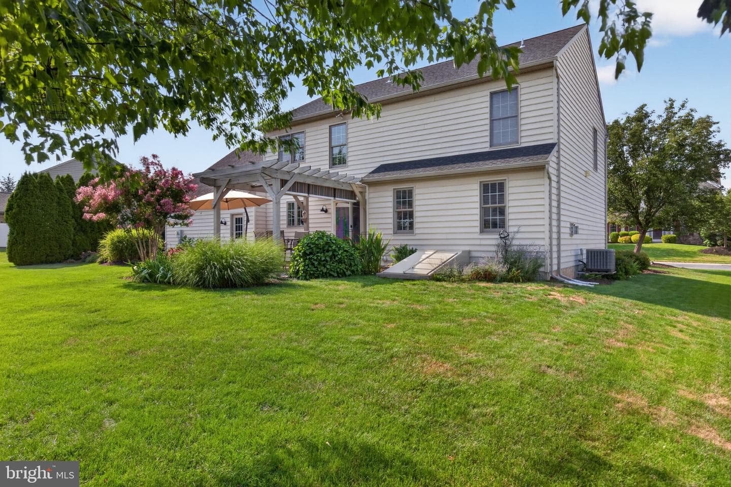 7668 Aynlee Way photo 47